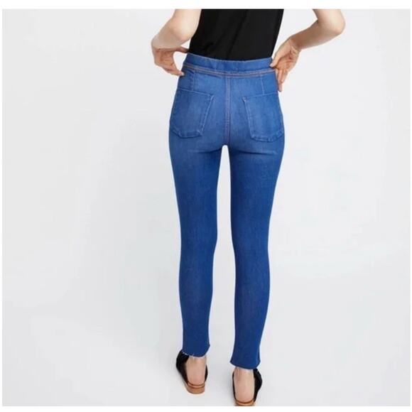 Free People Raw Hem High Rise Jegging Dark Blue Womens Size 30 - Picture 1 of 11